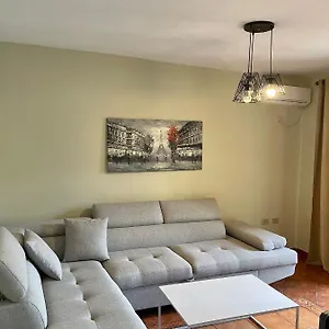 https://citycentreflat-tirana.hotels-in-tirana.com